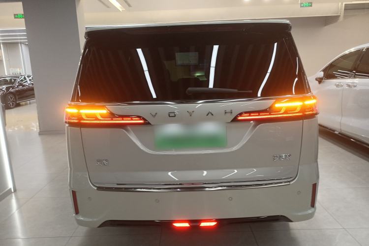 Used VOYAH Dream 2024 PHEV Extended-Range Premium Edition Rear