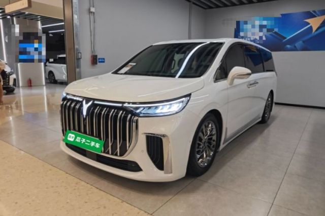 Ojetý VOYAH Dream 2024 PHEV Ultra-Long Range Flagship Edition