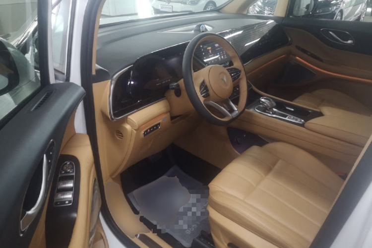 Used VOYAH Dream 2024 PHEV Extended-Range Premium Edition Driver Seat