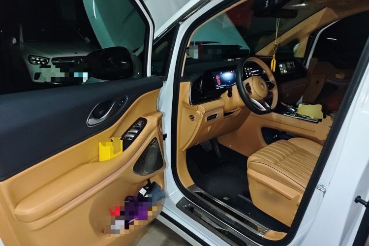 Used VOYAH Dream 2024 PHEV Ultra-Long Range Flagship Edition Driver Seat