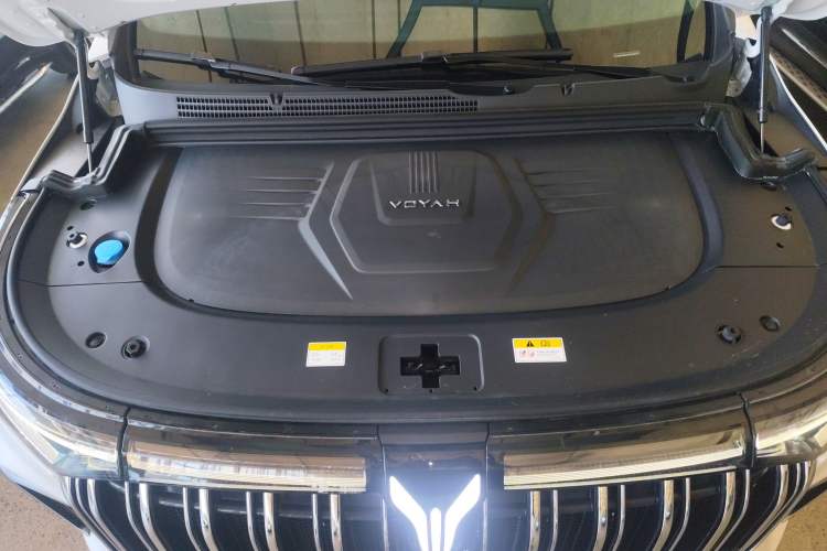 Used VOYAH Dream 2024 PHEV Extended-Range Premium Edition Engine Bay