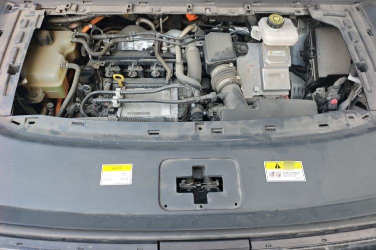 Used VOYAH Dream 2024 PHEV Extended-Range Premium Edition Engine Bay