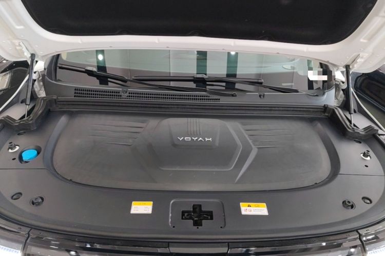 Used VOYAH Dream 2024 PHEV Extended-Range Premium Edition Engine Bay