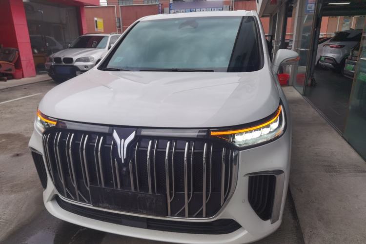 Used VOYAH Dream 2024 PHEV Extended-Range Premium Edition Exterior 1