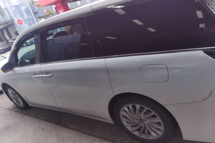 Used VOYAH Dream 2024 PHEV Extended-Range Premium Edition Exterior 3