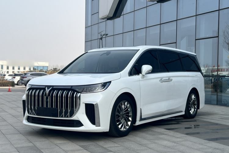Used VOYAH Dream 2024 PHEV Ultra-Long Range Flagship Edition Exterior 3