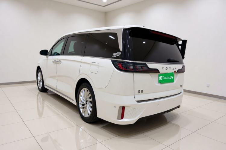 Used VOYAH Dream 2024 PHEV Extended-Range Premium Edition Exterior 3