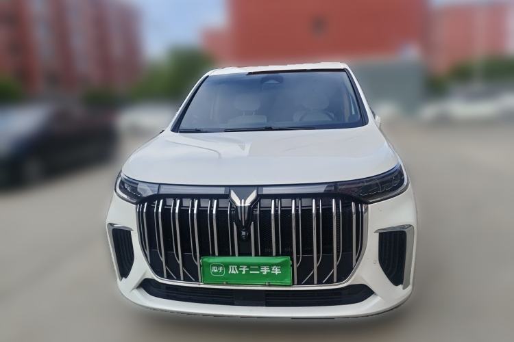 Used VOYAH Dream 2024 PHEV Ultra-Long Range Flagship Edition Front