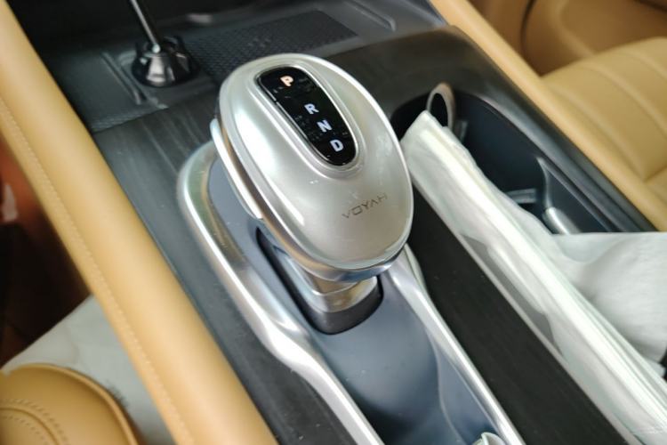 Used VOYAH Dream 2024 PHEV Extended-Range Premium Edition Gear Lever