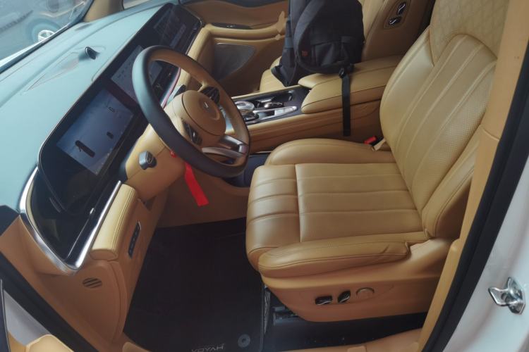 Used VOYAH Dream 2024 PHEV Extended-Range Premium Edition Left Front Seat