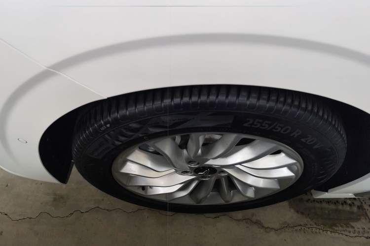 Used VOYAH Dream 2024 PHEV Extended-Range Premium Edition Left Front Wheel Hub