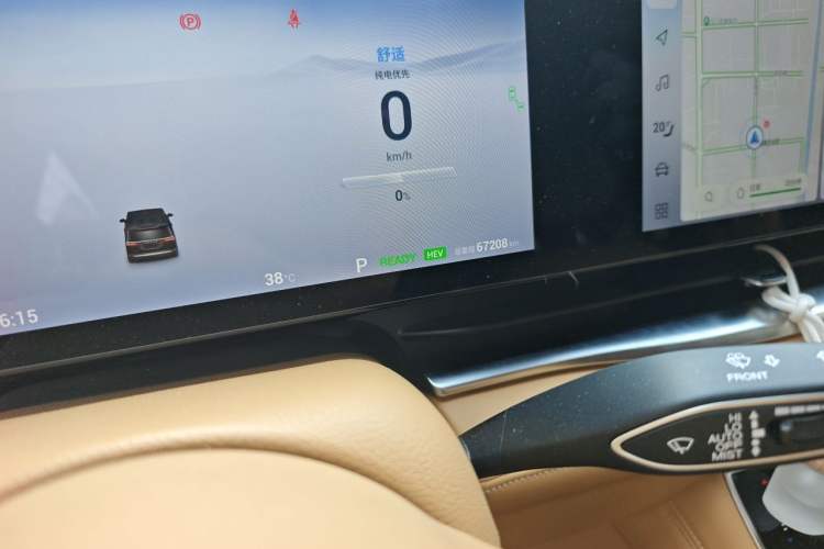 Used VOYAH Dream 2024 PHEV Extended-Range Premium Edition Odometer Close Up