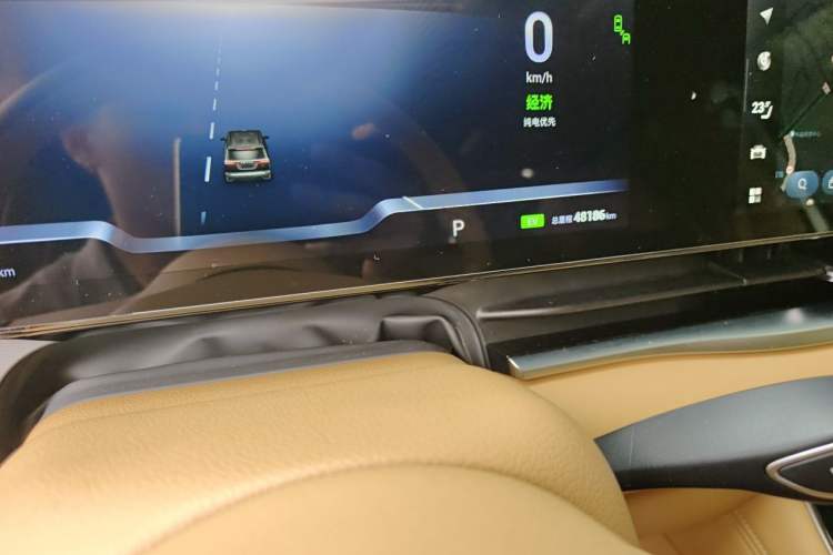 Used VOYAH Dream 2024 PHEV Extended-Range Premium Edition Odometer Close Up