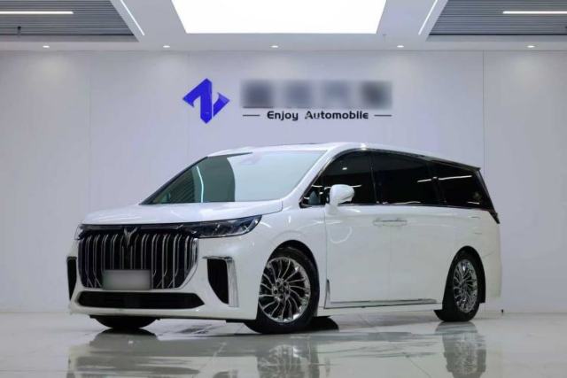 Used VOYAH Dream 2024 PHEV Ultra-Long Range Flagship Edition