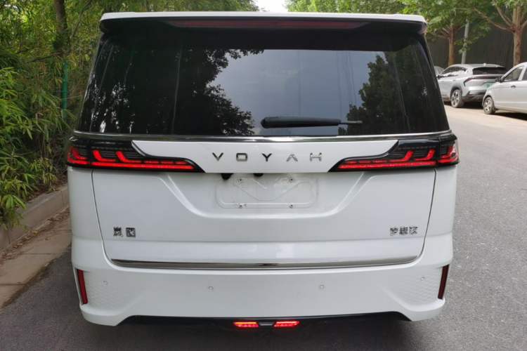 Used VOYAH Dream 2024 PHEV Ultra-Long Range Flagship Edition Rear