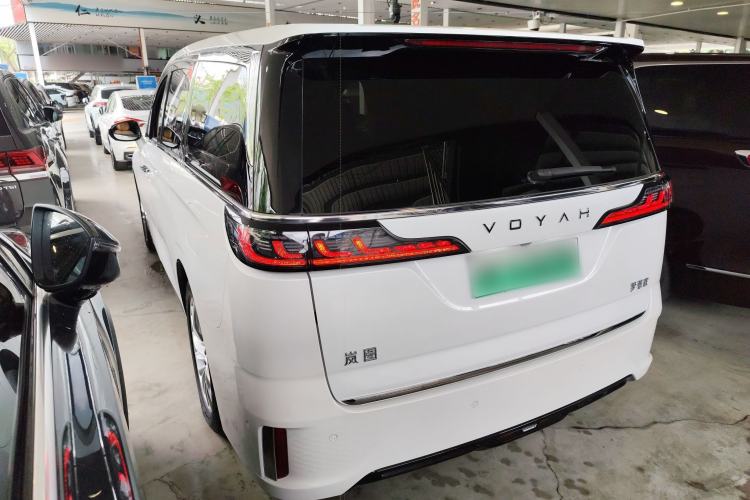 Used VOYAH Dream 2024 PHEV Extended-Range Premium Edition Rear Left 45 Deg