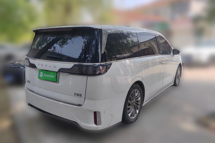 Used VOYAH Dream 2024 PHEV Ultra-Long Range Flagship Edition Rear Right 45 Deg
