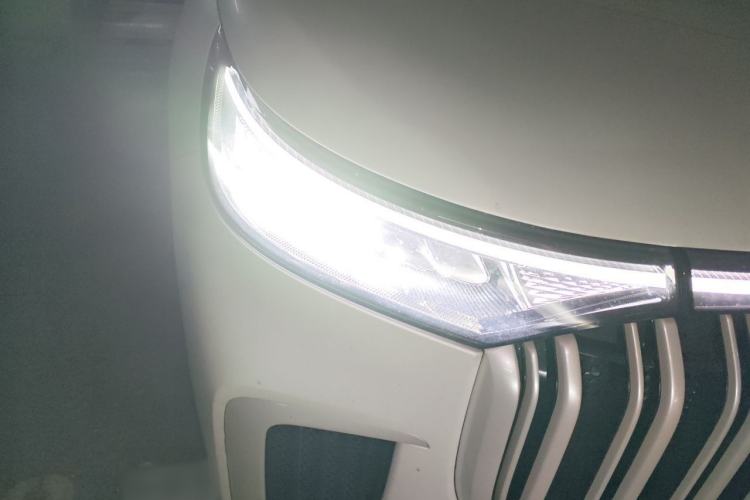 Used VOYAH Dream 2024 PHEV Extended-Range Premium Edition Right Front Headlight