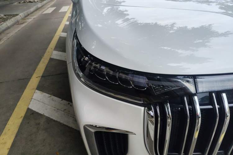 Used VOYAH Dream 2024 PHEV Extended-Range Premium Edition Right Front Headlight