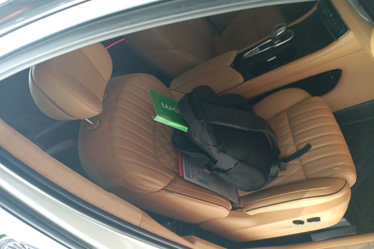 Used VOYAH Dream 2024 PHEV Ultra-Long Range Flagship Edition Right Front Seat