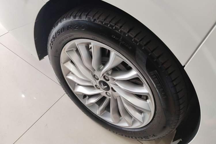 Used VOYAH Dream 2024 PHEV Extended-Range Premium Edition Right Rear Wheel Hub