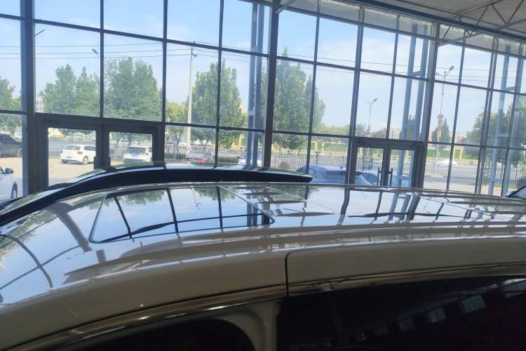 Used VOYAH Dream 2024 PHEV Extended-Range Premium Edition Roof