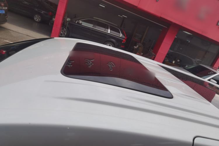 Used VOYAH Dream 2024 PHEV Extended-Range Premium Edition Roof