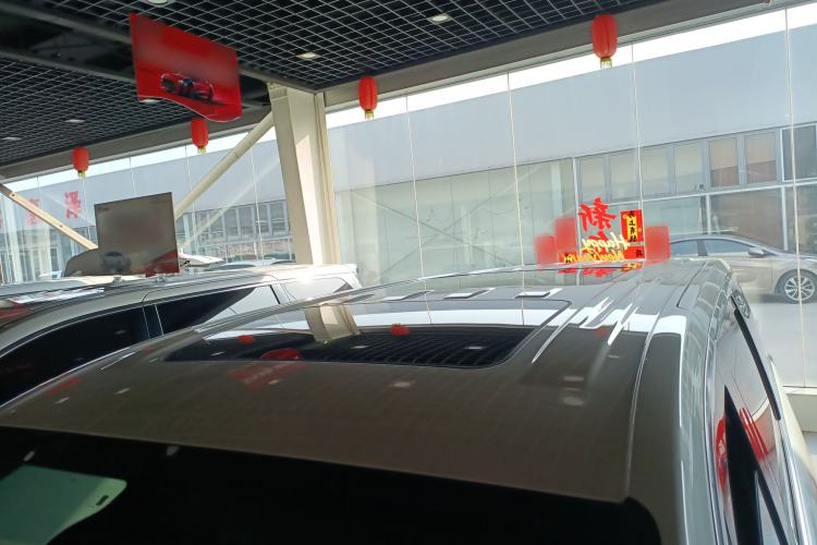 Used VOYAH Dream 2024 PHEV Ultra-Long Range Flagship Edition Roof