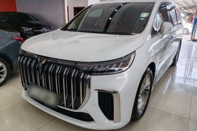 Used VOYAH Dream 2024 PHEV Extended-Range Premium Edition