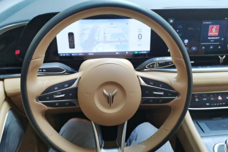 Used VOYAH Dream 2024 PHEV Ultra-Long Range Flagship Edition Steering Wheel