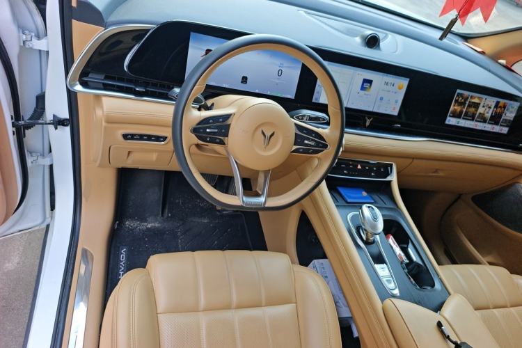 Used VOYAH Dream 2024 PHEV Extended-Range Premium Edition Steering Wheel