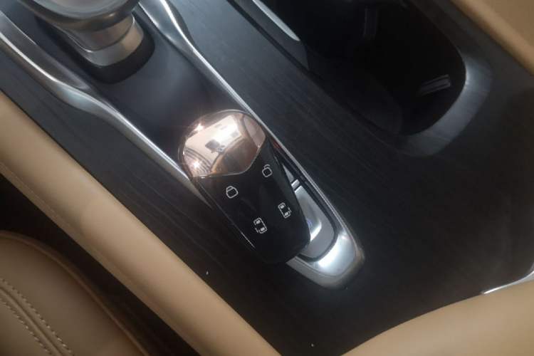 Used VOYAH Dream 2024 PHEV Extended-Range Premium Edition Vehicle Key