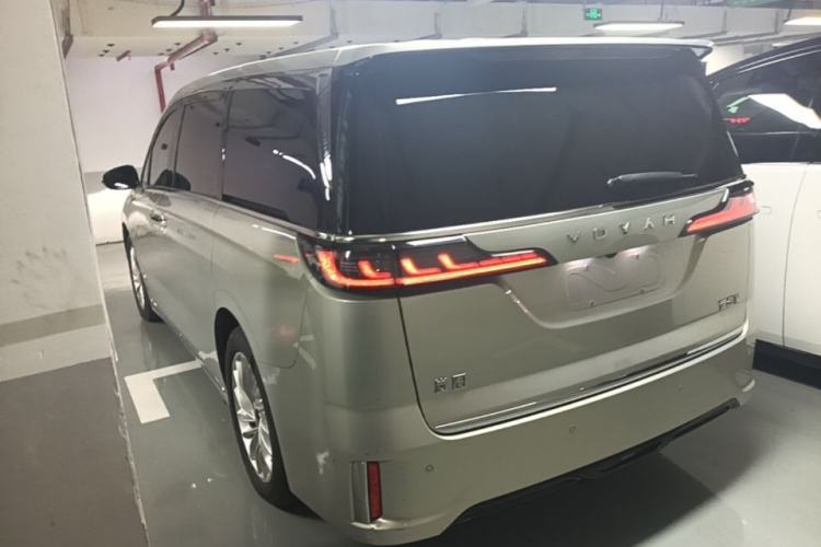 Used VOYAH Dream 2024 EV Long-Range Premium Edition Rear Left 45 Deg