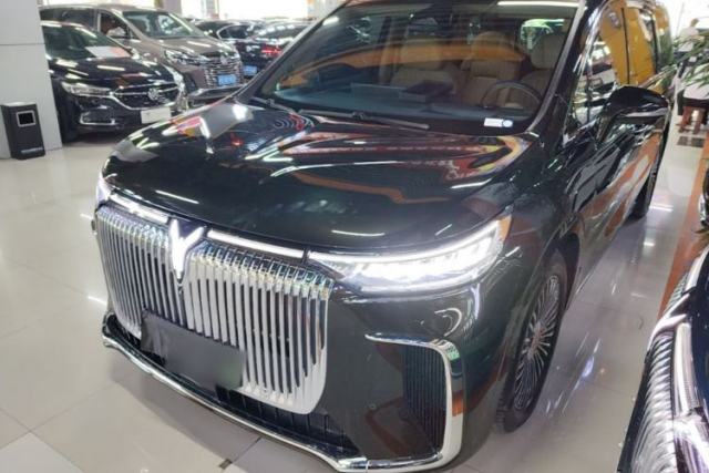 Used VOYAH Dream 2025 PHEV Four-Wheel-Drive Flagship Kunpeng Edition