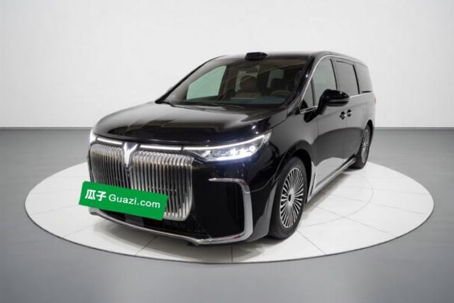 VOYAH Dream 2025 PHEV Four-Wheel-Drive Flagship Version – Qiankun Edition usado