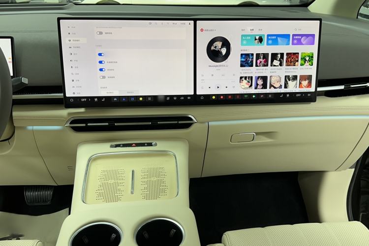 Used VOYAH Dream 2025 PHEV Four-Wheel Drive Prestige Kunpeng Edition Audio And AC Panel