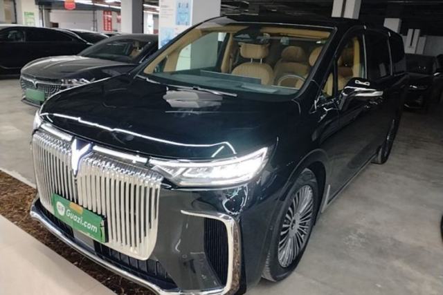 Used VOYAH Dream 2025 PHEV Four-Wheel-Drive Flagship Kunpeng Edition