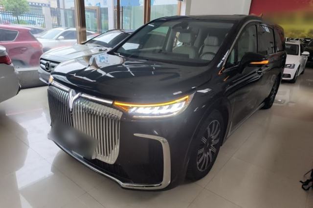 Used VOYAH Dream 2025 EV Four-Wheel Drive Flagship Kunpeng Edition