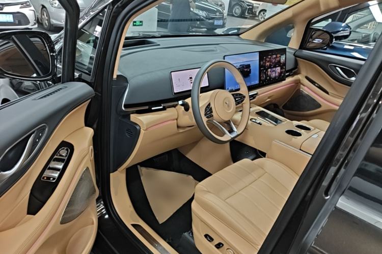 Used VOYAH Dream 2025 PHEV Four-Wheel-Drive Flagship Kunpeng Edition Driver Seat