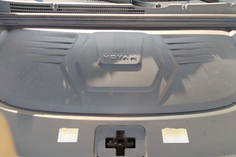 Used VOYAH Dream 2025 PHEV Four-Wheel Drive Prestige Kunpeng Edition Engine Bay