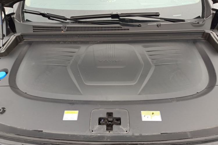 Used VOYAH Dream 2025 PHEV Four-Wheel Drive Prestige Kunpeng Edition Engine Bay