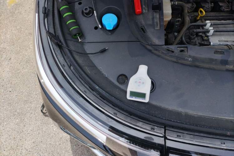 Used VOYAH Dream 2025 PHEV Four-Wheel-Drive Flagship Version – Qiankun Edition Engine Bay Right