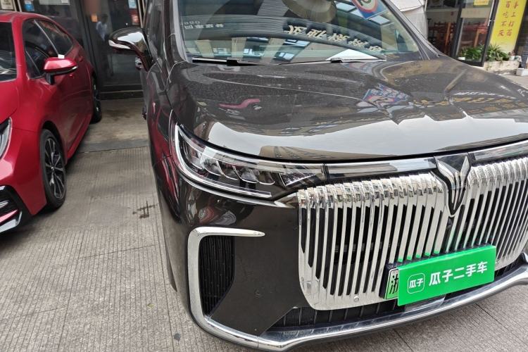 Used VOYAH Dream 2025 PHEV Four-Wheel Drive Prestige Qiankun Edition Engine Bay Right
