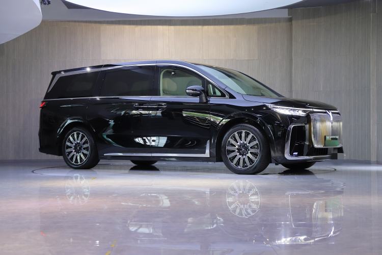 Used VOYAH Dream 2025 EV Four-Wheel Drive Flagship Kunpeng Edition Exterior 1