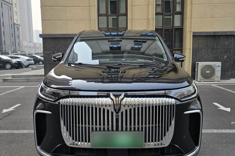 Used VOYAH Dream 2025 PHEV Four-Wheel Drive Prestige Kunpeng Edition Exterior 1