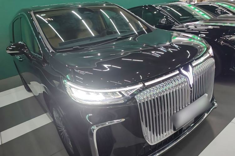 Used VOYAH Dream 2025 PHEV Four-Wheel-Drive Flagship Kunpeng Edition Exterior 1