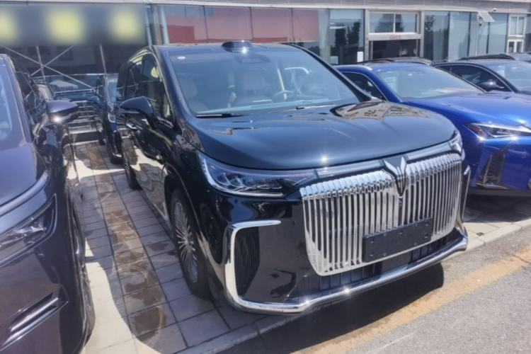 Used VOYAH Dream 2025 PHEV Four-Wheel Drive Prestige Qiankun Edition Exterior 1