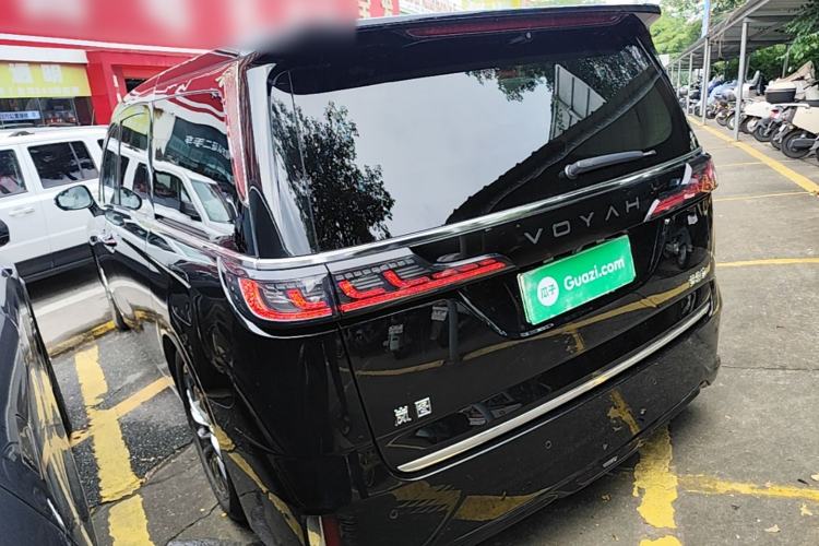 Used VOYAH Dream 2025 PHEV Four-Wheel-Drive Flagship Version – Qiankun Edition Exterior 2