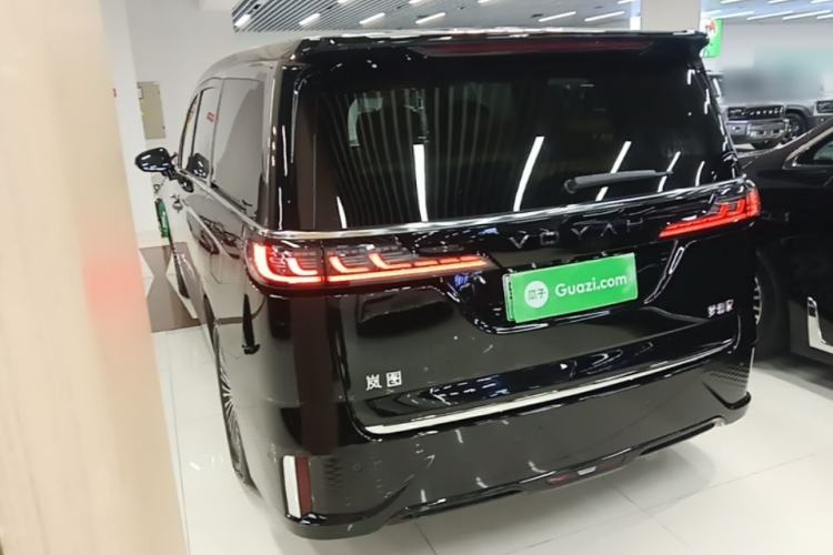 Used VOYAH Dream 2025 PHEV Four-Wheel-Drive Flagship Kunpeng Edition Exterior 2