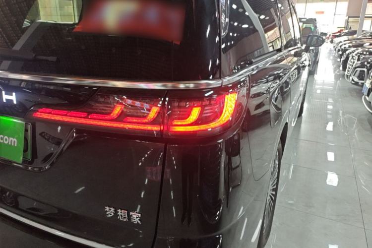 Used VOYAH Dream 2025 PHEV Four-Wheel Drive Prestige Qiankun Edition Exterior 3